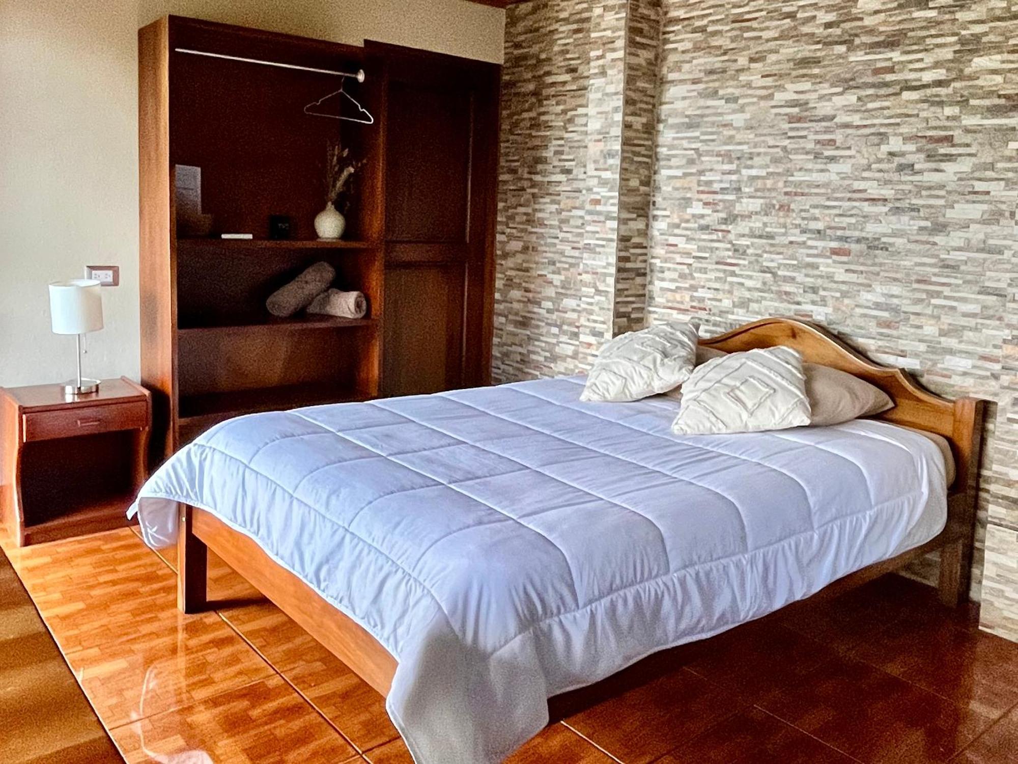 Los Tucanes Lodging El Castillo Eksteriør billede