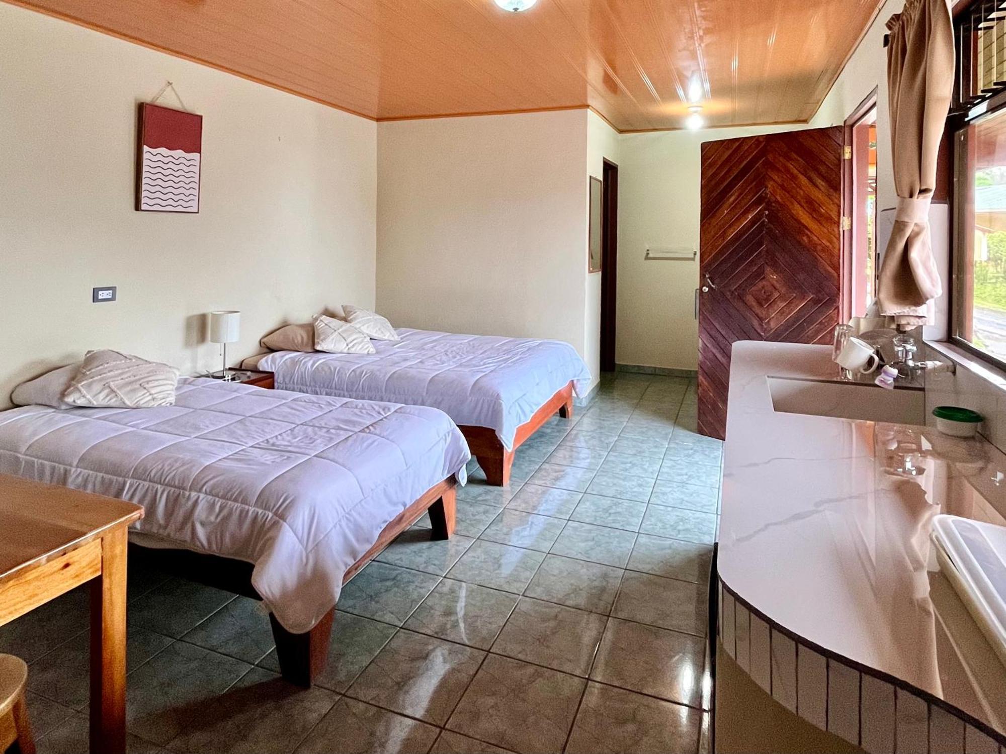 Los Tucanes Lodging El Castillo Eksteriør billede